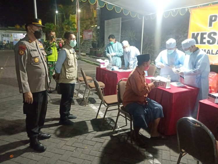 Tradisi Malam Selawe Sunan Giri Gresik Patuh Protokol Kesehatan