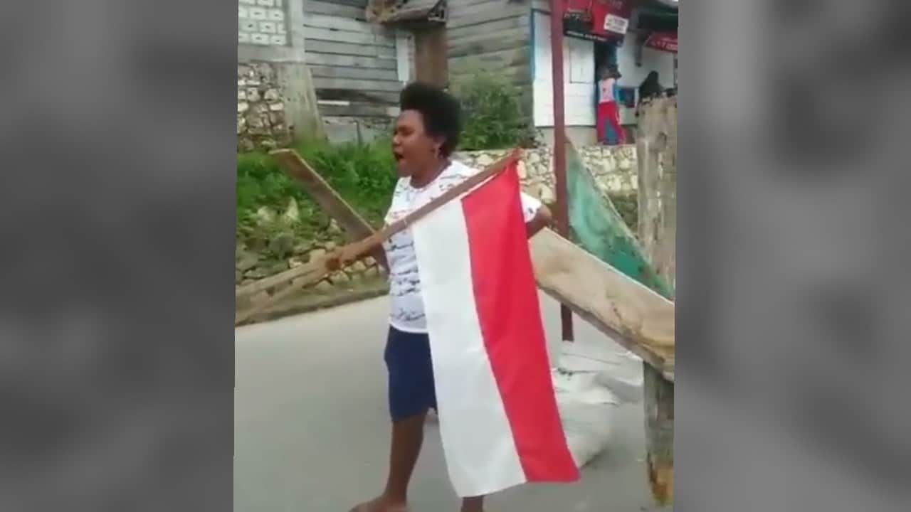 Gubernur Khofifah Kirim Salam Papeda untuk Papua, Ajak Warga Jaga Kedamaian