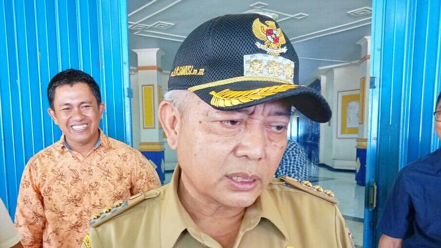 Bupati Kirim Air Bersih 11 Tangki Ke Kota Malang