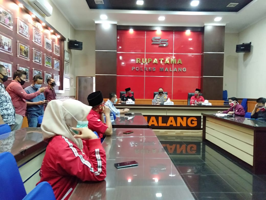 PDIP Kabupaten Malang Resmi Layangkan Aduan ke Polres Malang