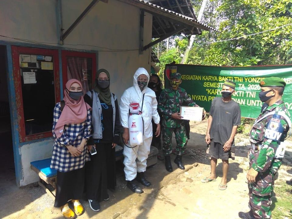 Berbagi Kasih Sayang Bersama FSI dan Arek Kepanjen