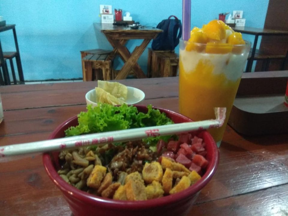 Mie Ayam Bledex 13, Kaya Topping