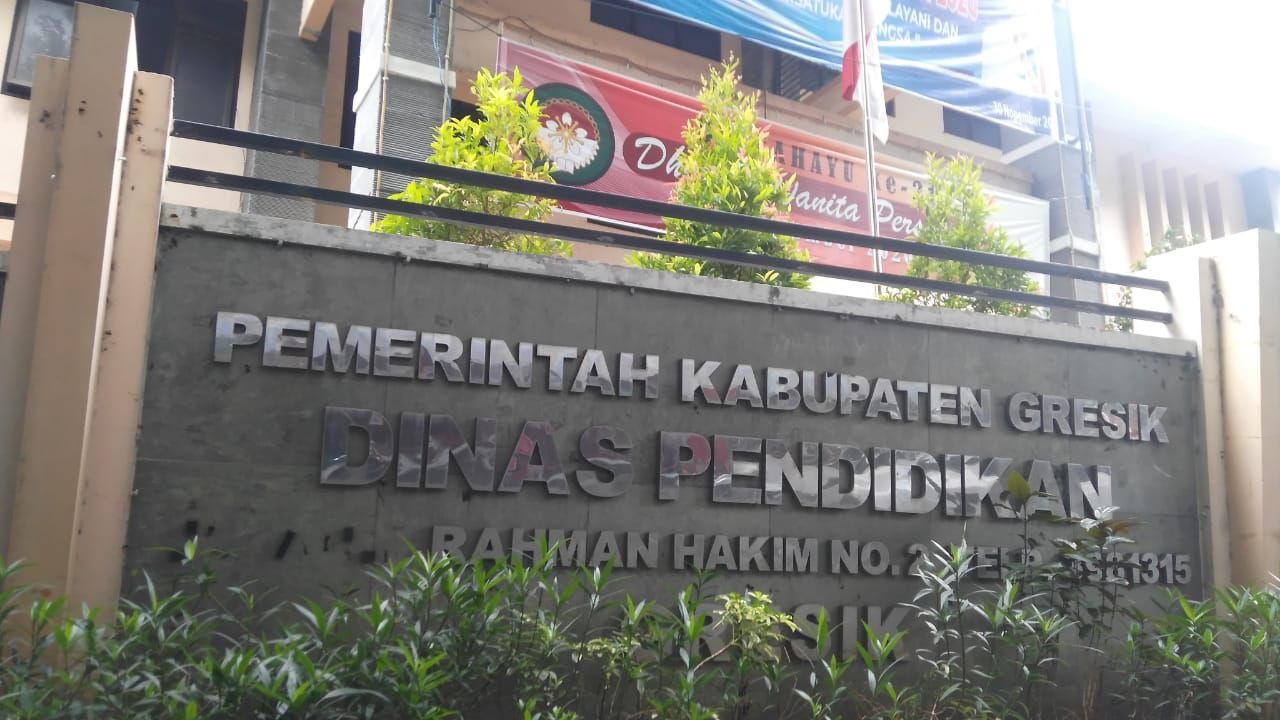 PTM Terancam Gagal, Bupati Gresik Terkonfirmasi Positif Covid-19