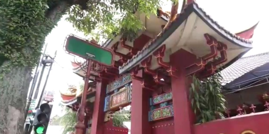 Sisi depan Kwan Im Tong, Kota Batu. (Foto: Wulan Daehan/Javasatu.com)