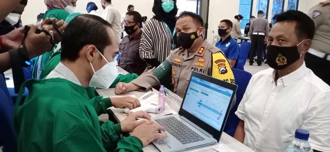 Polres Malang Vaksinasi Covid-19 Tahap 2
