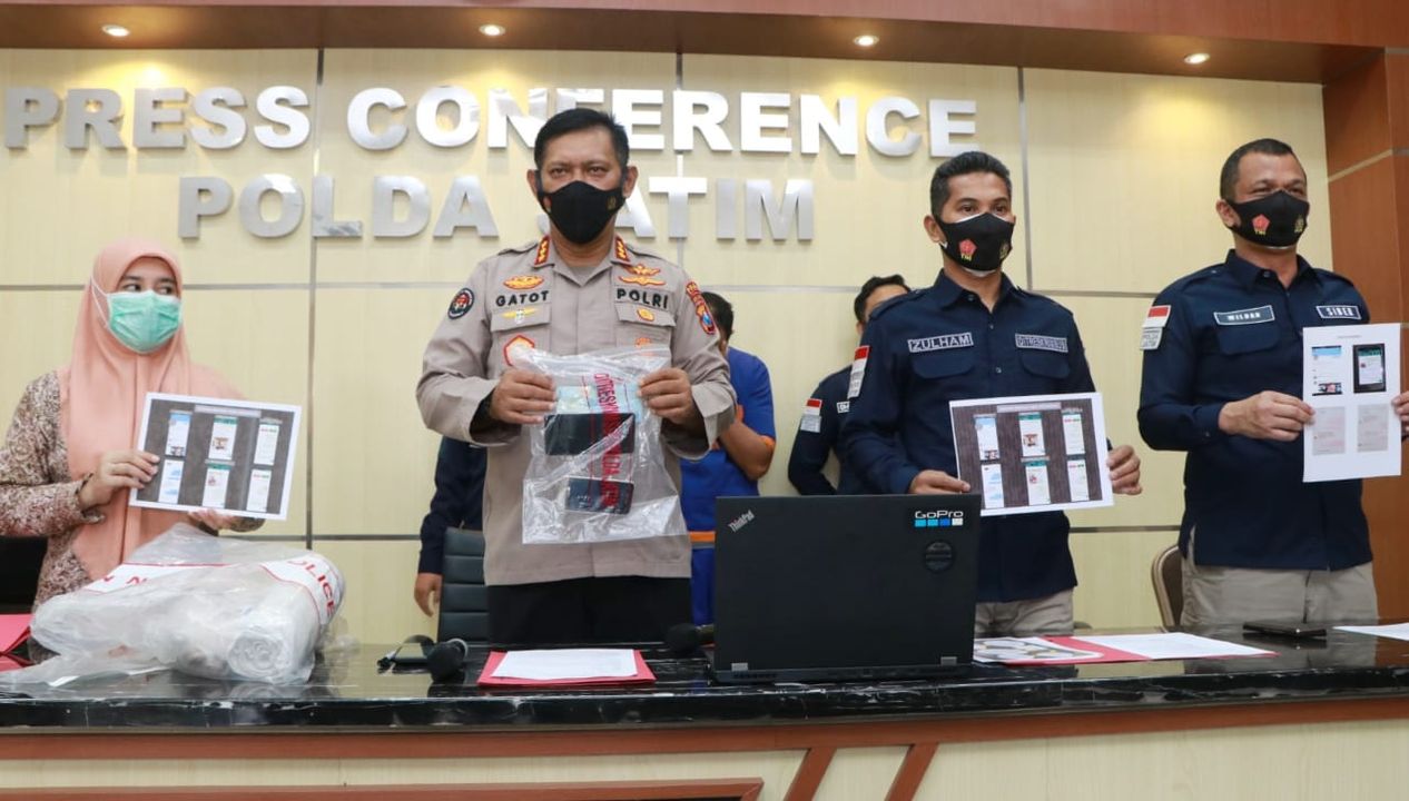 Miris, Wanita Dibawah Umur Asal Sidoarjo Dijual untuk Layani Threesome
