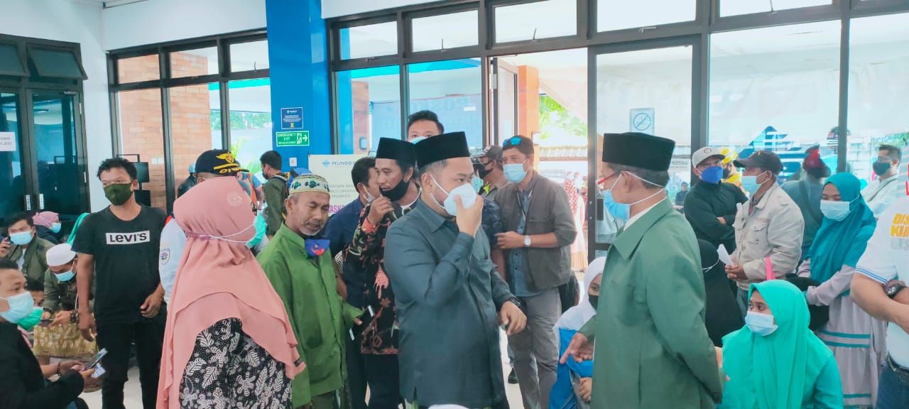 Santriwati Sidogiri Asal Gresik Dijemput Transpotasi Terpadu Secara Gratis
