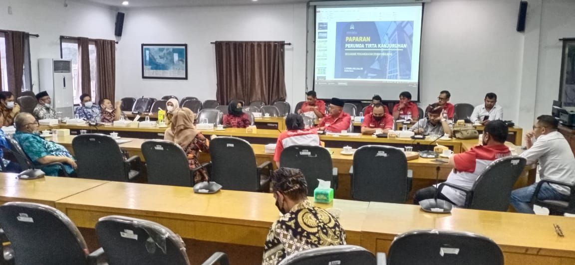 LSM LIRA Menyoal Dewas Perumda Tirta Kanjuruhan Malang