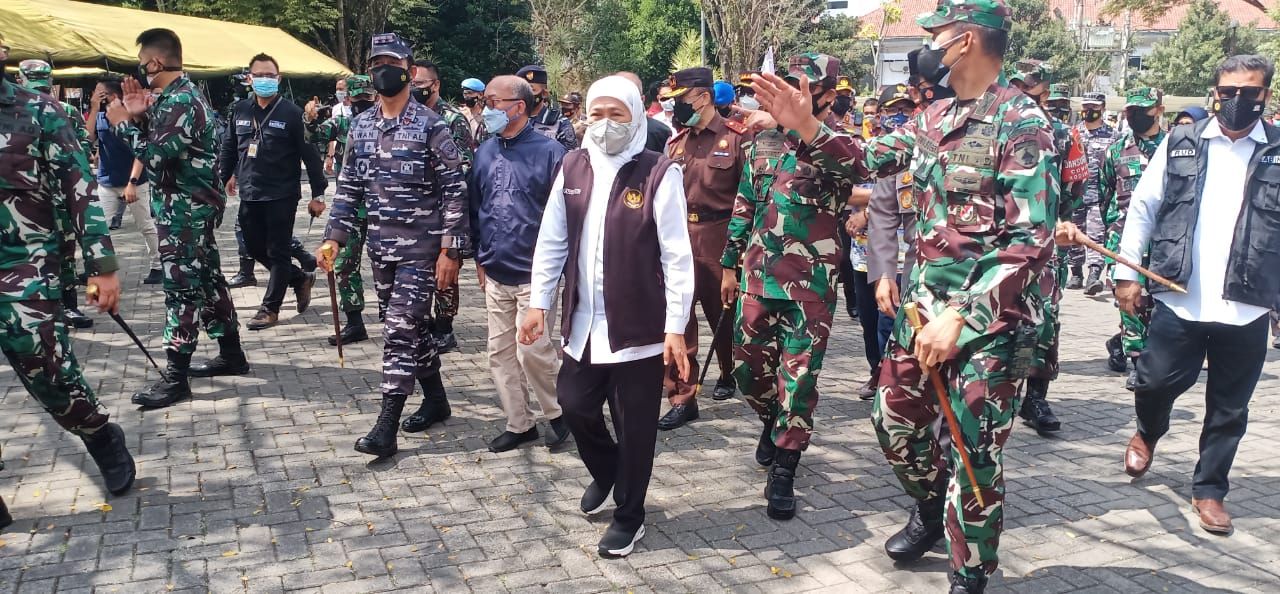 Gubernur Khofifah