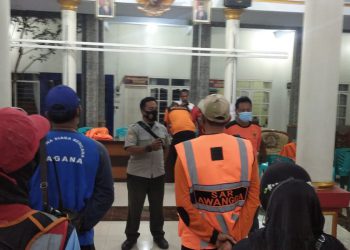 Tim SAR Terus Mencari Pemancing Hilang. (Foto: Agung Baskoro/Javasatu.com)