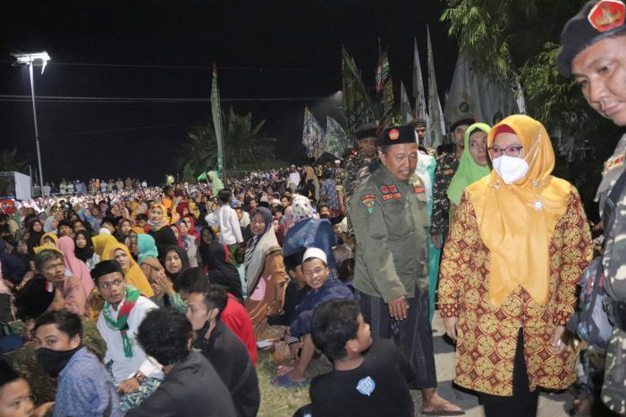 Wakil Bupati Gresik Hadiri Ima’an Bersholawat, Ning Min Sampaikan Ini