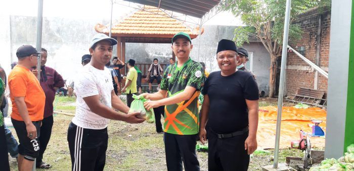 MWC NU Dukun Sembelih Hewan Kurban untuk Berbagi dalam Kebersamaan