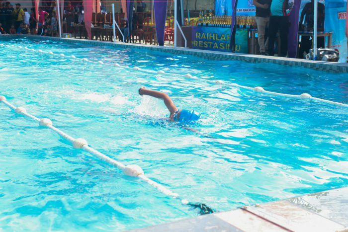 Swimming Competition for Student Ajang Jaring Bakat Renang Anak di Lamongan