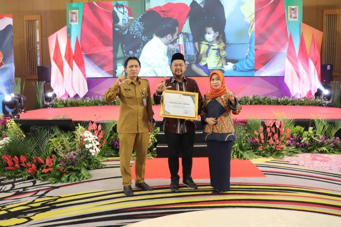 Bupati Gresik Berharap Kemenkes Beri Nilai Afirmasi Nakes Honorer