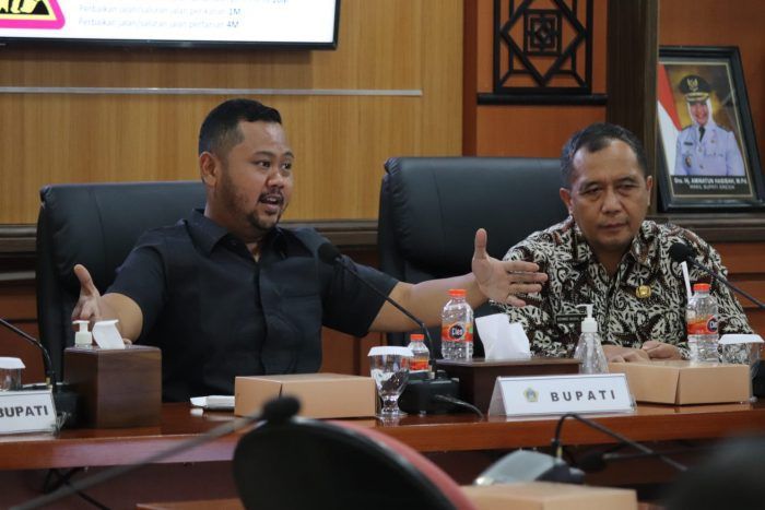 Tekan Inflasi Dampak Kenaikan BBM, Pemkab Gresik Siapkan Rp 28 Miliar dan Operasi Pasar