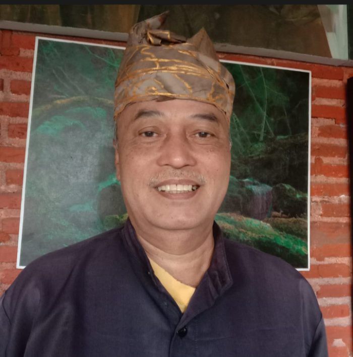 Hipnotis dan Kekuatan Bola