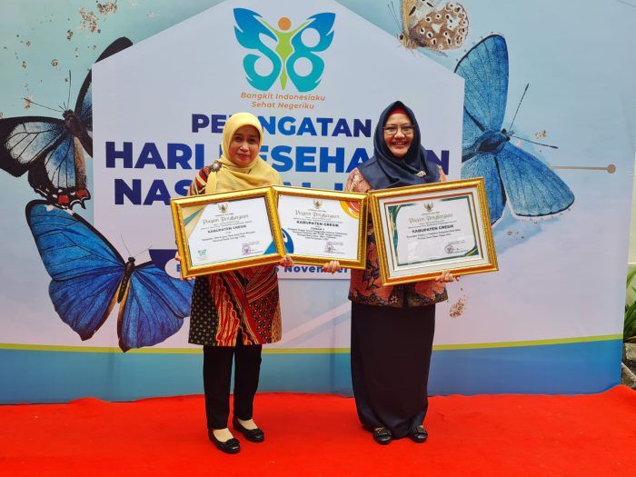Pemkab Gresik Diganjar Tiga Penghargaan Bidang Kesehatan dari Pemprov Jatim