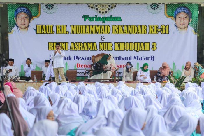 Kenang Sang Ayah, Gus Muhaimin: Beliau Ajari Saya Peduli Orang Lain