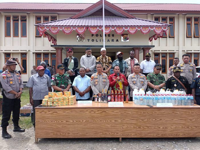Satgas Yonif Raider 142/KJ Gelorakan Berantas Miras dan Narkoba di Papua