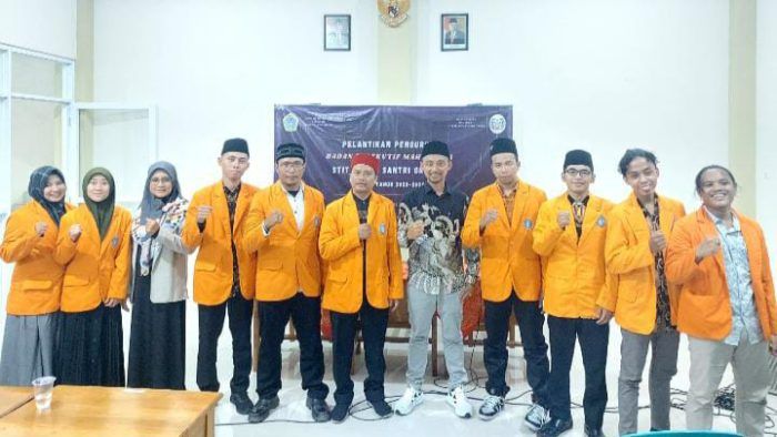 Fanani Rois Resmi Jadi Ketua BEM STIT Raden Santri Gresik 2023-2024