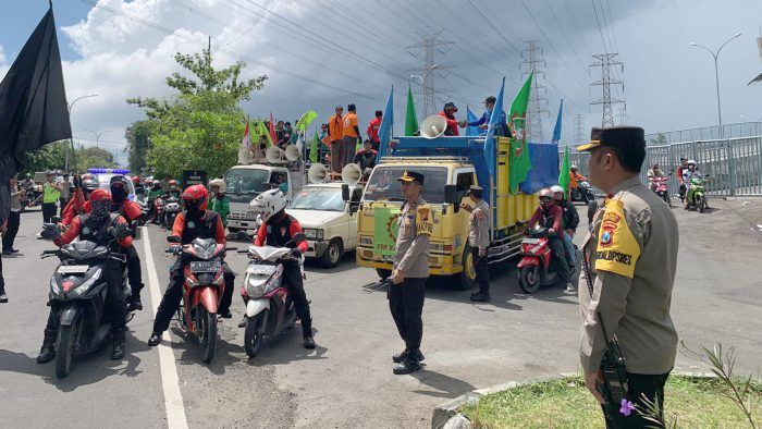 Polres Gresik Amankan Peringatan Hari Buruh Internasional