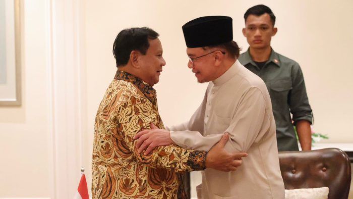Menhan Prabowo Bertemu PM Malaysia Bahas Hubungan Bilateral dan Regional
