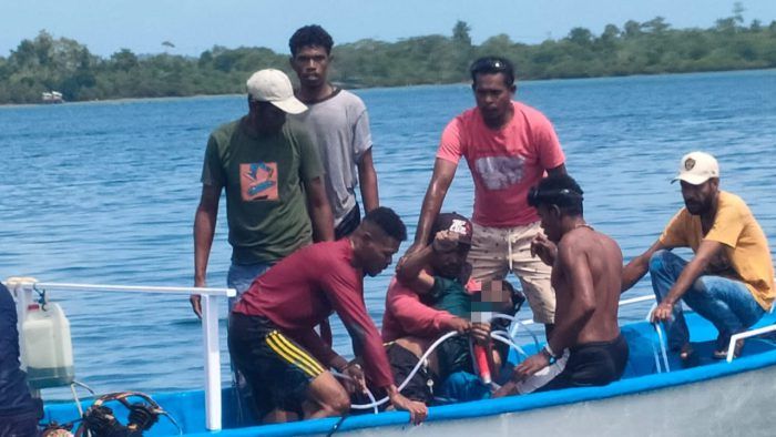 Bakamla Tual Berhasil Evakuasi Seorang Porter Tenggelam