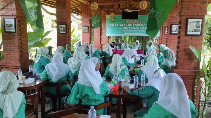 Pimpinan Ranting Fatayat NU Pangkahwetan Kuatkan Akidah Kader