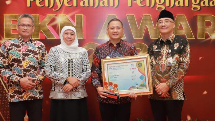 Pemkot Batu Raih Penghargaan Peringkat 1 Nasional Penerapan Pemanfaatan Data-Sistem Informasi dan CAT