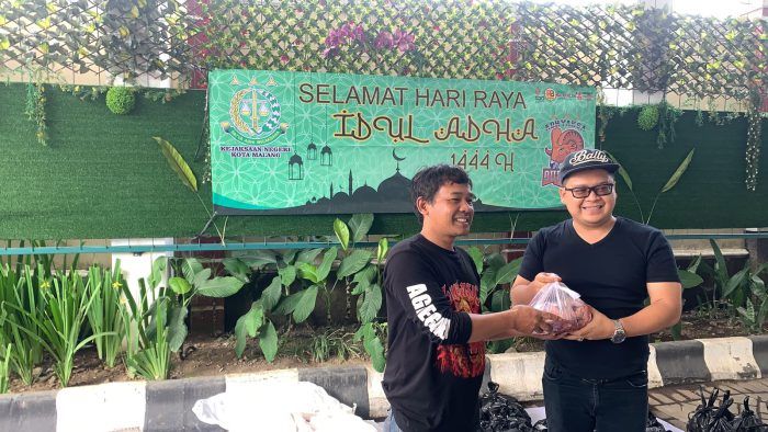 Iduladha 1444 Hijriah, Kejari Kota Malang Bagi-bagi Daging Kurban