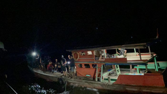 Bakamla RI Amankan 8 Pekerja Migran ilegal di Dumai