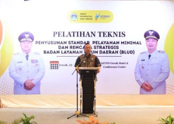 Wabup Gresik Tutup Pelatihan BLUD, Tegaskan Layanan Kesehatan Tak Boleh Dipersulit