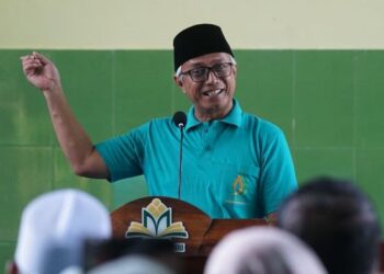 Gus Qowim Resmikan Aula KH Thoha Mu’id di MTsN 1 Kota Kediri