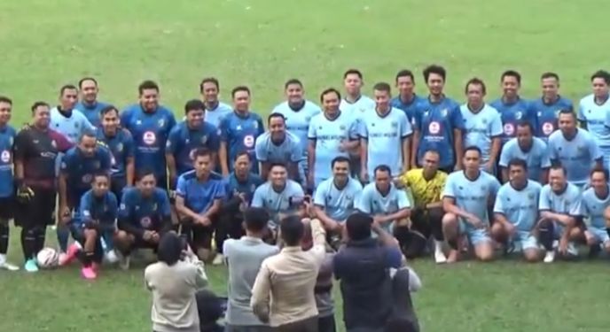 Pemkot Malang dan Pemkab Tulungagung Pererat Kerja Sama Lewat Laga Sepak Bola Persahabatan di Stadion Gajayana