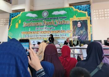 Yayasan Makam Syekh Maulana Malik Ibrahim Gresik Santuni 185 Yatim