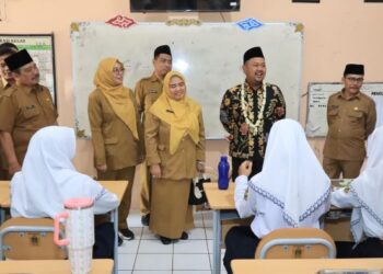Bupati Gresik Targetkan Semua Sekolah Terapkan Moderasi Beragama