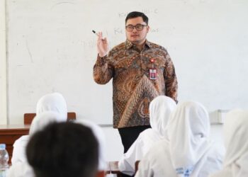 Hari Pertama MPLS, Mas Dhito Ingatkan Murid Baru Stop Bullying di Sekolah