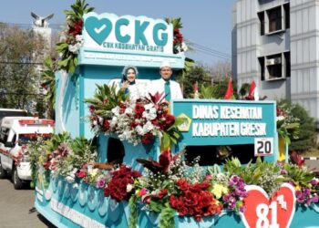 24 Mobil Hias dan 71 Barisan Ramaikan Gresik Merdeka Carnival 2026