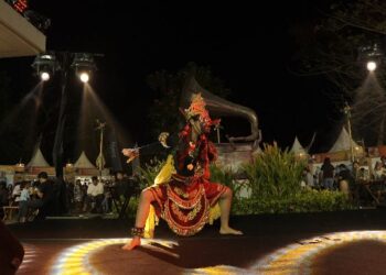 Topeng Malangan dan Bantengan Jadi Sorotan di Tong Tong Night Market
