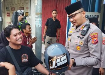 Dikira Razia, Ternyata Polisi Majalengka Punya Kejutan untuk Pengendara