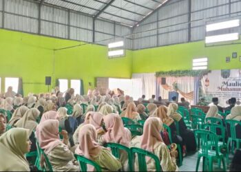 PGRI Sukalarang Tekankan Keteladanan Guru di Peringatan Maulid Nabi