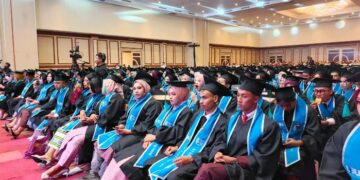 “UIBU.. I Always Miss U”, Cara UIBU Malang Lepas 941 Wisudawan