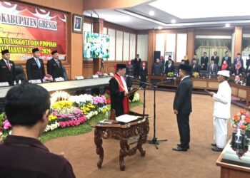 Wongso Negoro Resmi Jadi Wakil Ketua DPRD Gresik Lewat PAW