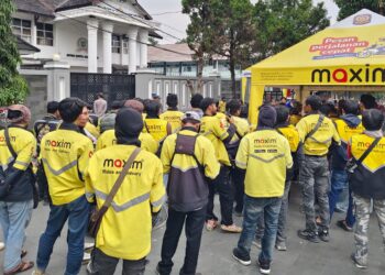 Ojol Maxim Sukabumi Demo ke DPRD, Tuntut Tarif dan Perlindungan Hukum