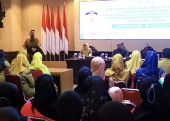 Bupati Gresik Minta Alumni Bunda Puspa Jadi Pengusaha