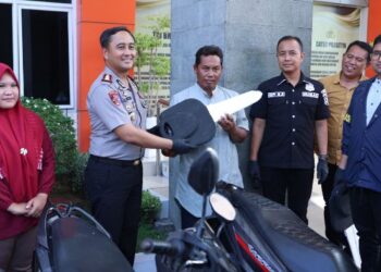 Polres Gresik Tangkap 11 Tersangka Curanmor, 4 Motor Dikembalikan ke Korban