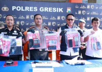 Jaringan Sabu di Menganti Gresik Terbongkar, 5 Tersangka Ditahan