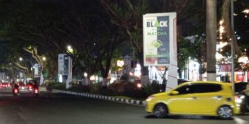 Reklame di Median Jalan Soekarno-Hatta Malang, Sesuai Perda atau Tidak?