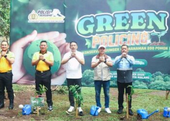 Polresta, Pemkot Malang dan Tugu Tirta Tanam Pohon untuk Jaga Sumber Air