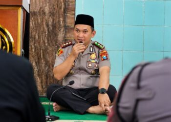 Jumat Keliling, Wakapolresta Malang Kota Imbau Warga Waspada Penipuan Online